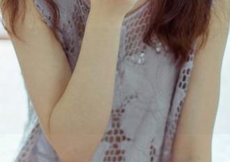 GIRLT果团网 – 打破次元壁！莫雅淇的天台合集，图片让人想念那种无忧无虑的日子