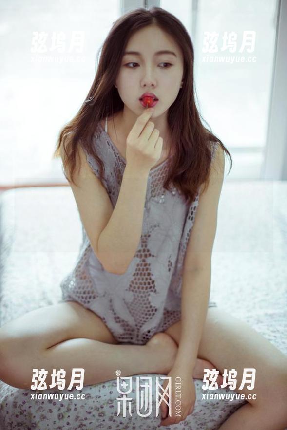 GIRLT果团网 - 打破次元壁！莫雅淇的天台合集，图片让人想念那种无忧无虑的日子