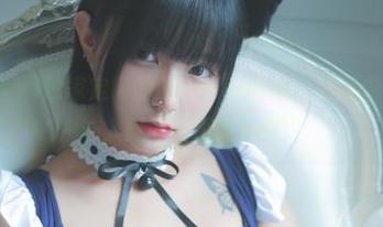 Hizzy(히지)独家定制的PureMedia，作品中的细微感让人忍不住再瞄一眼。