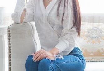 IMiss爱蜜社 – 小丽莎萌萌哒遇上睡衣写真,套图已备好,是时候给眼睛来个洗礼了。