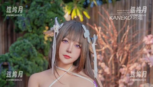 KANEKO咔喵 KANEKO咔喵美足全套写真,足以让人分心,但有时候我在想,其实好像丢弃了一些东西?