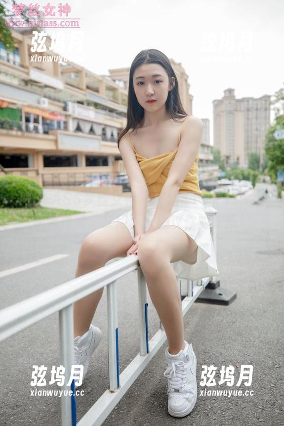 MSLASS梦丝女神 - 洛洛KTV不腻，全集大作战，快用下载助攻你的欢乐！