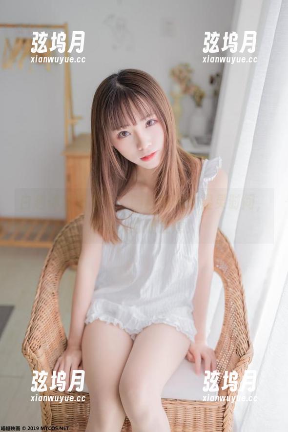 白色体操服美图，喵糖映画的显灵时间，警告：心脏注意！