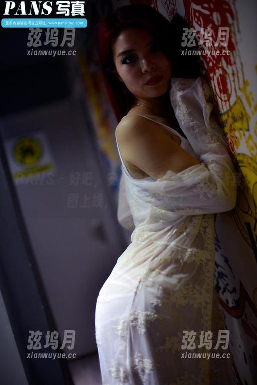 PANS - 好吧，安妮自带女王气场，新套图上线，等你来欣赏！