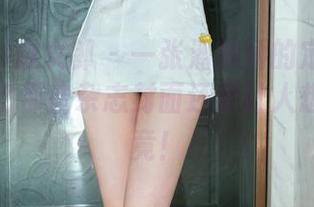 TuiGirl推女郎 – 一张潘娇娇的定制礼服写真，比那些杂志封面还要让人想探个究竟！