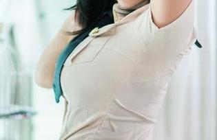 TuiGirl推女郎 – 纯小希最新图集,旅拍中的“无敌pose”,其实就是随便站站嘛。