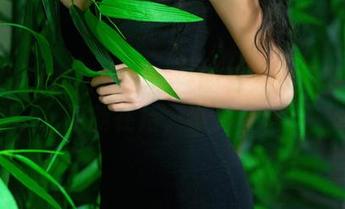 TuiGirl推女郎 – 陆瓷的夏天：原图在前，更新在后，谁更有料？