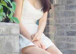 UGirls尤果网 – 观看这组乔依琳的妹妹，捧心和疑问齐飞。