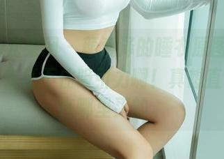 UGirls尤果网 – 颜爱泽的睡衣原图，这面料看起来扛不住吸引力啊！真想直接问她在哪里买的。