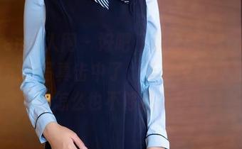 Xiuren秀人网 – 好吧，承认我被lingyu69的定制写真击中了，无奈又傻傻地想这套怎么也不够机会穿！
