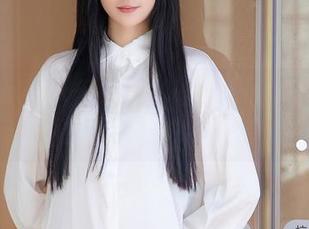 Xiuren秀人网 – 奈汐酱nice的短裤传说：泡在网盘里的衣柜奇谈