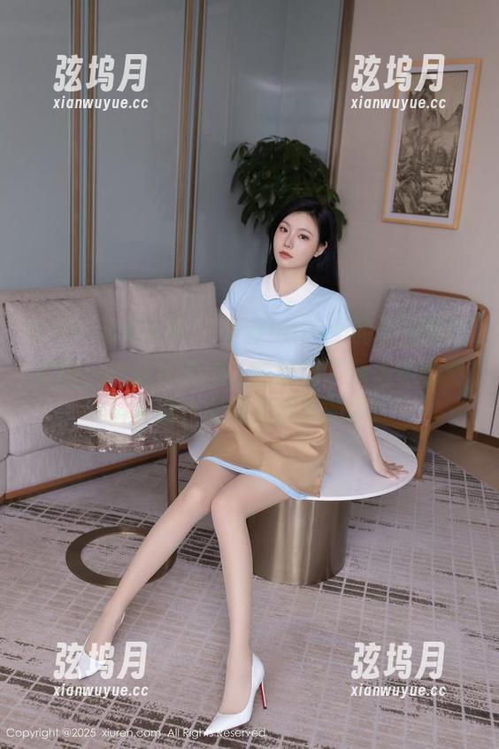 Xiuren秀人网 - 小乔babyb的私拍瑜伽套图——这姿势总让我想起了我当年的舞蹈生涯…别问我后来的事！
