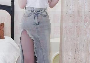 Xiuren秀人网 – 水手服套图之杨倩倩：这版致敬彼时的水手，果然得看女人的视角！