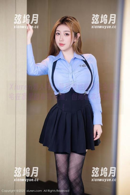 Xiuren秀人网 - 萝莉悠悠酱日常全集：宅在家里的真实写照，但她根本不爱家务！