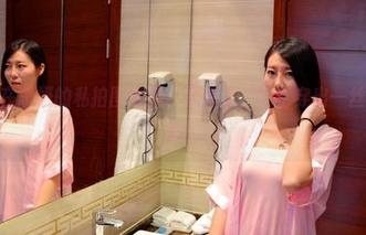 pans – 在思妍的私拍图集里:死库水,轻松穿出一丝不羁的风格!