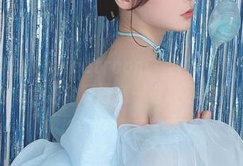 けん研的“sweetroom”合集:这些照片就像悄悄话,耳语着一些轻涩的情愫。
