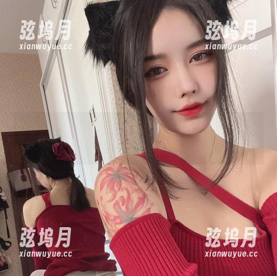 今汐 圣诞节不只吃火鸡,今汐的cos套图让你感受别样风味!