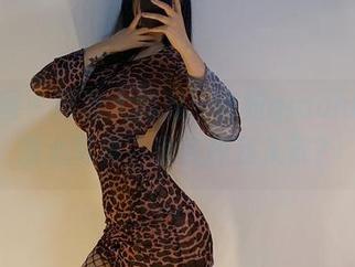 微密圈 – 网盘大派对:俏妞qiaoniu66甜心写真,谁先拉我入群?