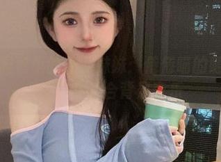 藏匿在图包里的吉他妹妹：倦倦喵的随意演奏，其实适合背景音乐