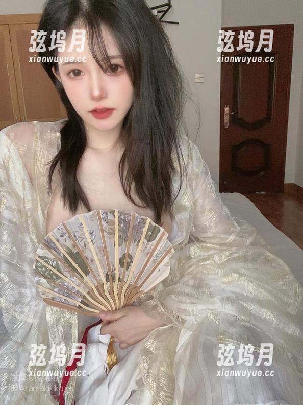 倦倦喵传送门：高清图包，甘雨与魅魔的相遇，轻松玩味每一帧。