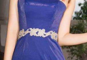 克拉女神 – 孟君的修女图包，一个私房的狂欢派对！