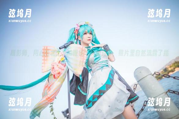摄影师，用心给北之北的眼镜写真加点毒，照片里自然流露了插科打诨。