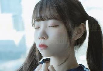 短裙系列?可可小白兔这次的尝试让我惊掉了下巴,看来无圣光也能玩出新花样。