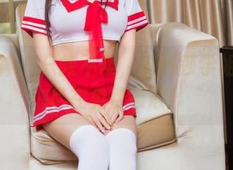 头条女神 – 只教不卖，李丽莎学姐的图包尽在免费领取！