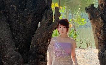 宝儿mysterial女王写真，图包里的每一张都是暗示，哈哈！