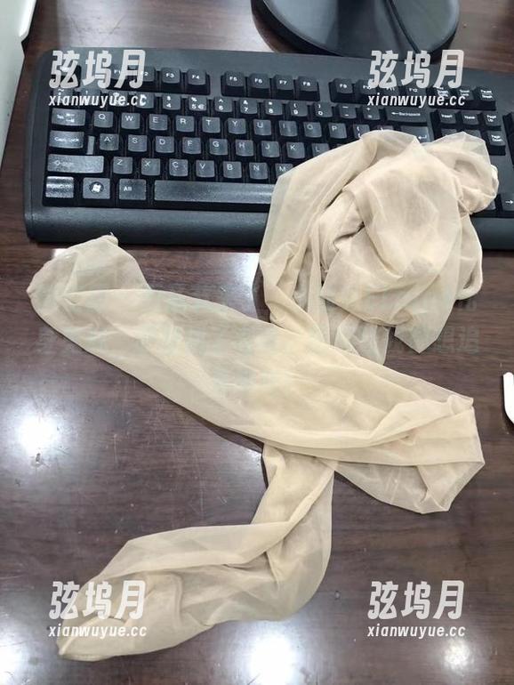 微密圈 - 万圣节来了，小仙女ELaine化身鬼魅，原图拼了老命，图册让我都想追着她跑！