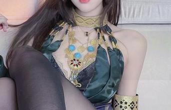 小小奶瓶儿生日的私房美图,仙女兔开趴了!