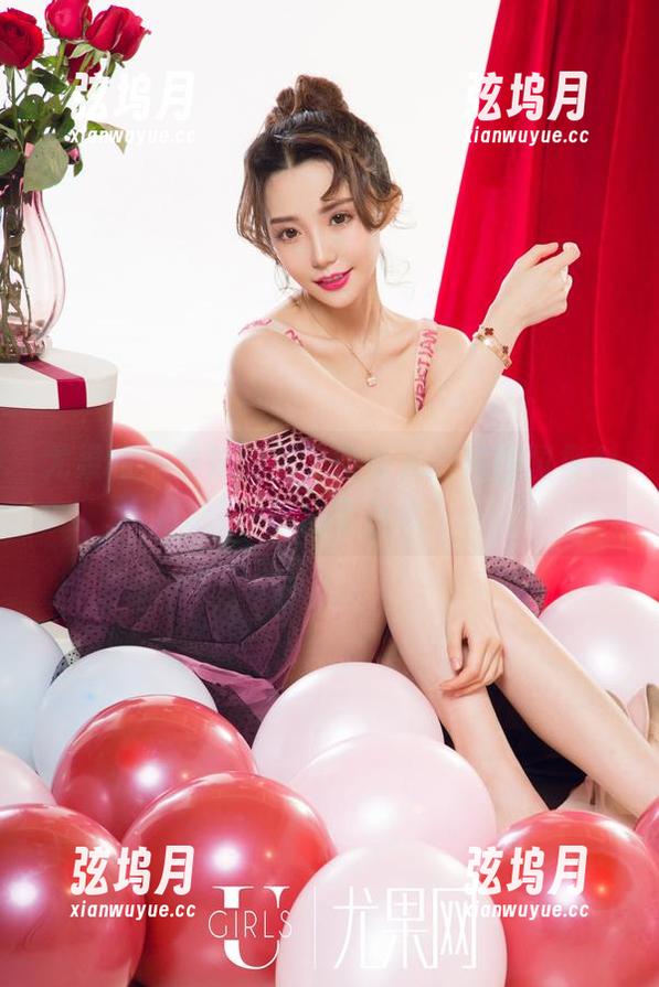 尤果网 - 学妹图鉴，田慕儿的美图图集似乎超出了台本