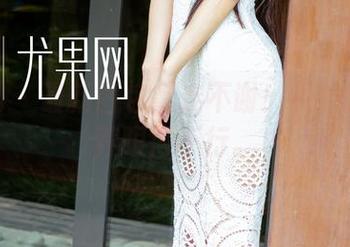 尤果网 – 最新图包拿走不谢！贝拉的美脚养眼得不行。