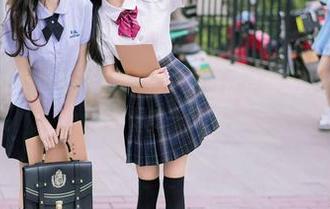 尤蜜荟 – 是小逗逗夏天资源，每一幅都像是在野外烧烤的味道，真想咬一口！