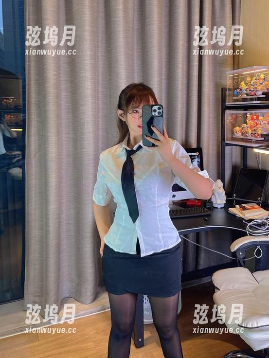 微密圈 - 张思允三亚内衣清新风，更新你的夏日必看写真集！
