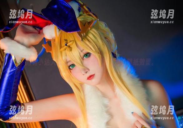 短裙小达人念念_D，造出堪为美图的壁纸效果。