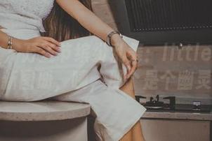果团网 – 万圣节缤纷乱舞：little贝壳喵的最新图册，咦，那个是个幽灵吗？