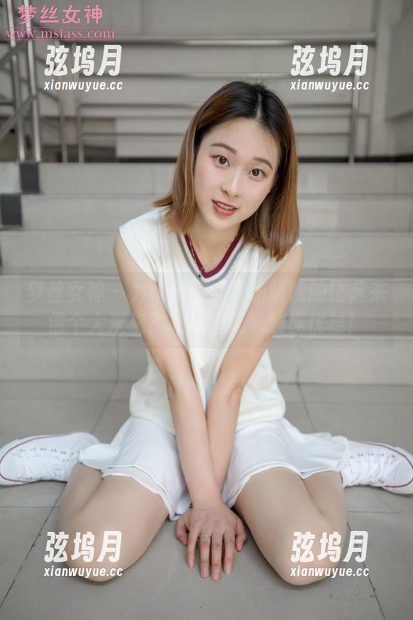 梦丝女神 - 为啥我的红裙和晓晓的比起来像个大米袋？私拍合集来教你优雅！