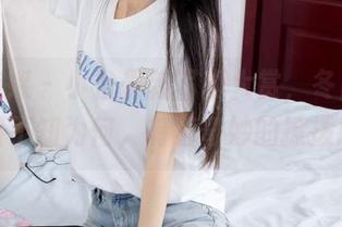 物恋传媒 – 小谷最新写真大赏，冬日里的暖阳不知为何，有着奇妙的撩拨感。