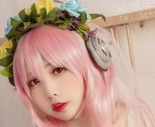 猫田圣奈奈的全套裤里丝:是谁说小心穿越的?