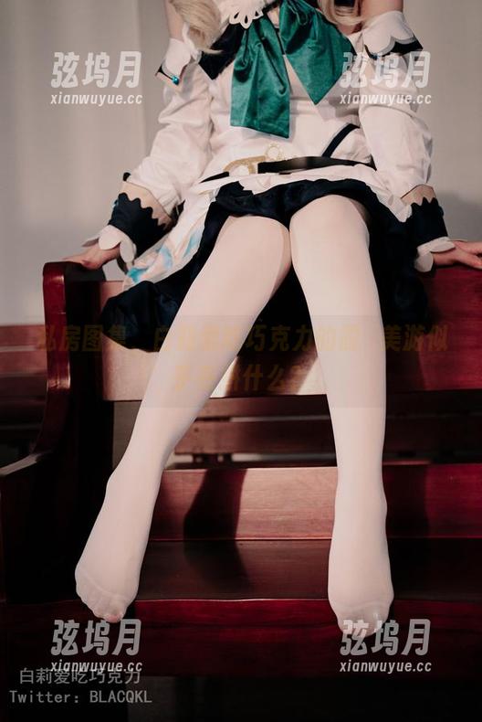 私房图集，白莉爱吃巧克力的霞沢美游似乎在拼什么？