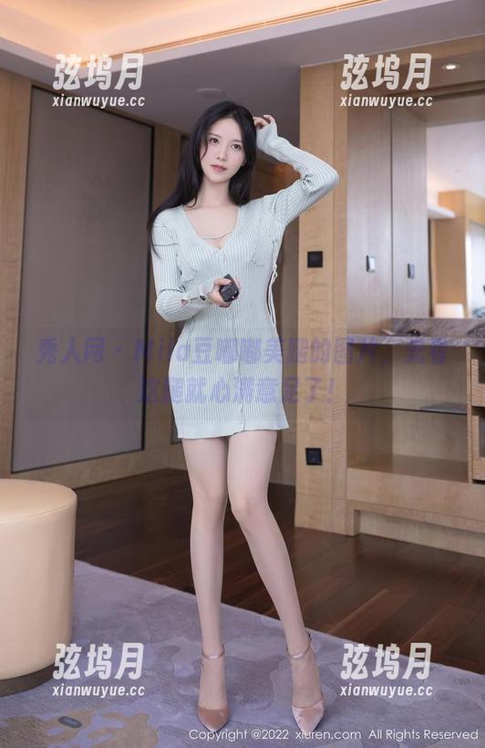 秀人网 - Mila豆嘟嘟美腿的图片，光看这腿就心满意足了！