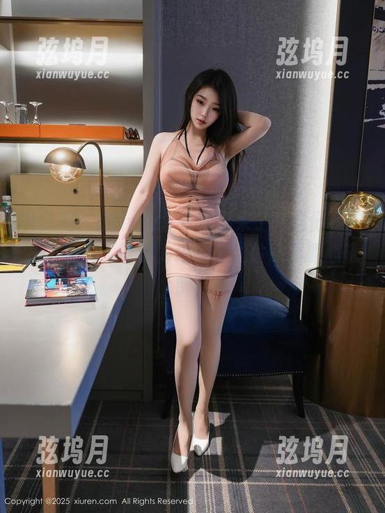 秀人网 - Olivia童安琪又来了！这份“旅拍”精选，让你为选哪个图片愁得抓心挠肺？