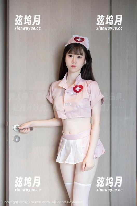 秀人网 - 看你的兔妹妹高清秘书作品集，让我开始重新思考我的职业规划了……