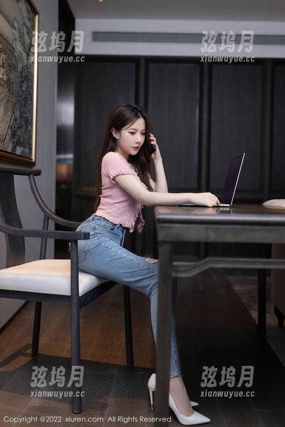 秀人网 - 没想到千夜未来的最新修女原图会给我这种反差感