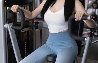 秀人网 – 奈汐酱nice又来高清黑丝图集，真的是太会玩了，让人不小心多想了一些。
