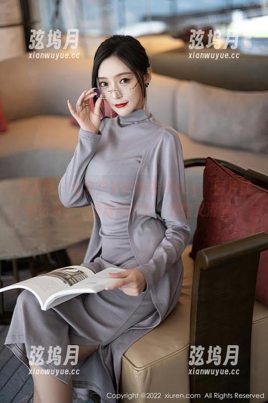 秀人网 - 全套户外的姚若兮vay，图片就像记录了一场难得的梦，恍惚又清醒。