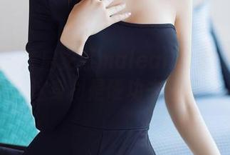 秀人网 – 开启安然maleah的定制泳装写真：这身材是硬功夫还是…？