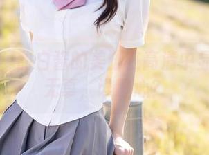 秀人网 – 甜白酱的美脚在高清中显得如此无辜，谁忍心？