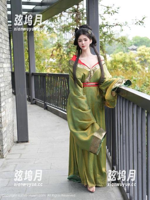 秀人网 - 兔女郎顾楚楚Maily在套图里撒下小星星，怎么能不捕捉